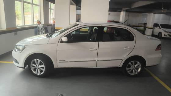 VOLKSWAGEN VOYAGE 1.6 MI HIGHLINE 8V FLEX 4P MANUAL VOLKSWAGEN VOYAGE 1.6 MI HIGHLINE 8V FLEX 4P MANUAL